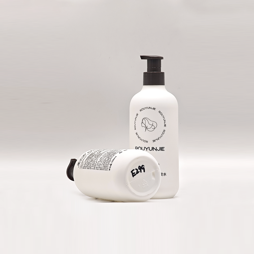 Matte White Curved Round Pump Bottles | Daily Hair & Body Care Packaging - Image 3