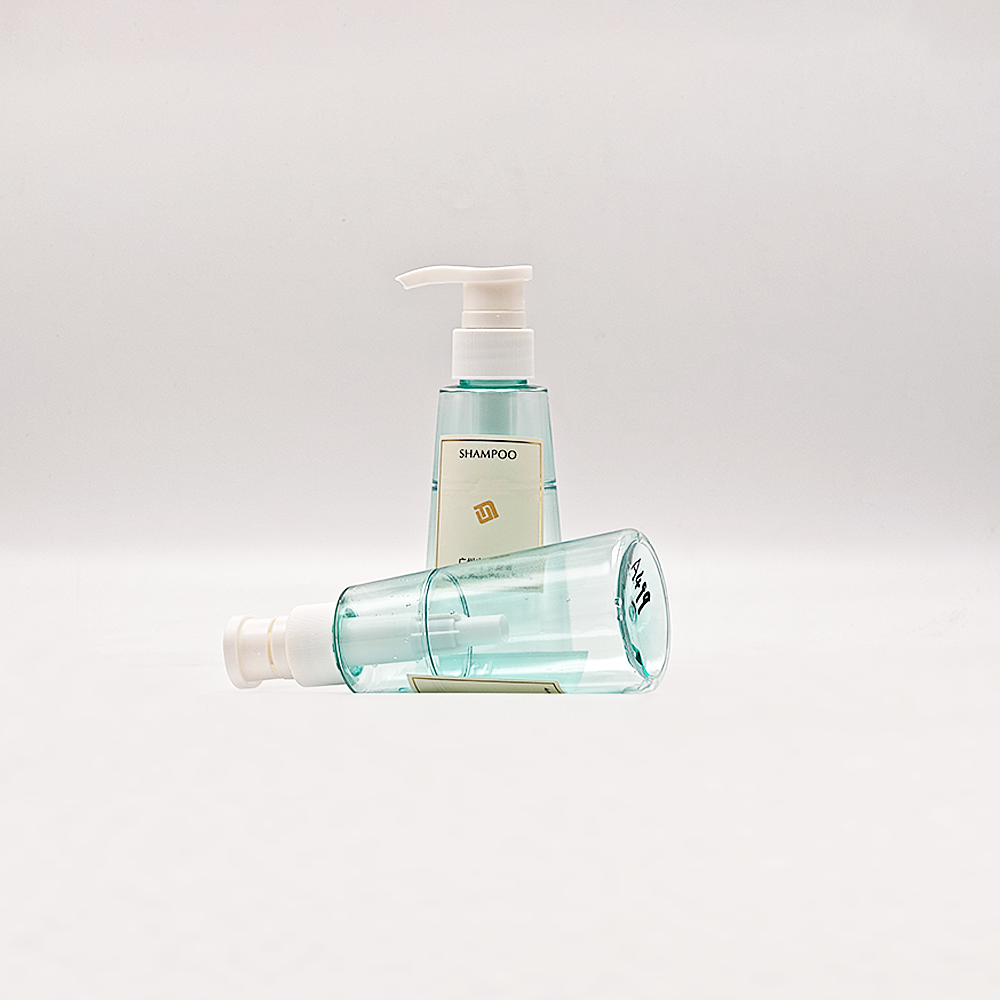Elegant Clear Cyan PET Dispenser Bottle with Pump for Hair Care Cosmetic Containers - Imagen 3